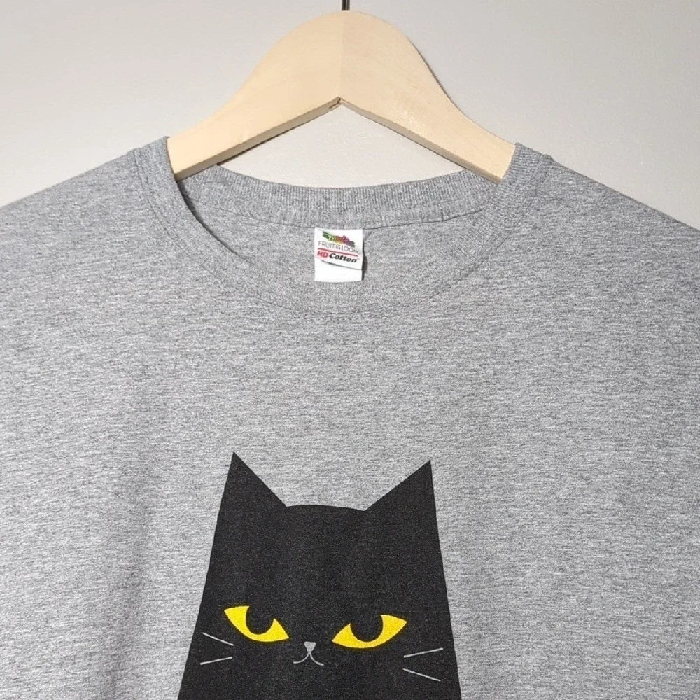 Fruit of the Loom Cotton Gray Novelty T-Shirt Unisex Medium Black Cat Impress Me